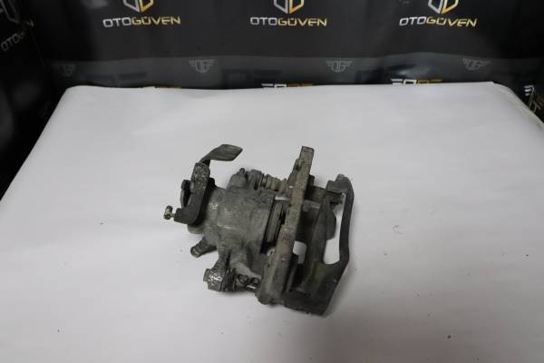 FORD TRANSİT 100 L-S-V ÇIKMA PARÇA  ARKA MERKEZ